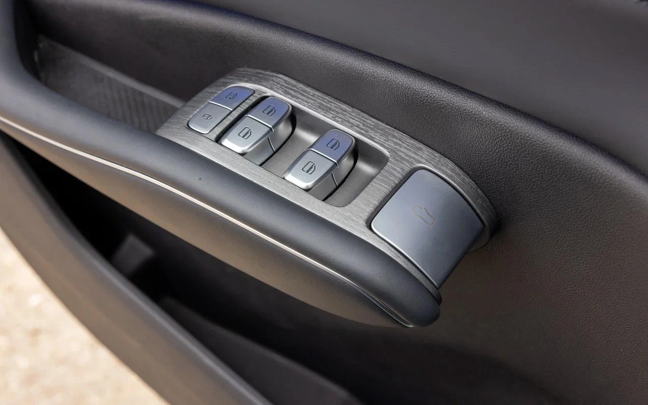 10 Omoda C7.webp
